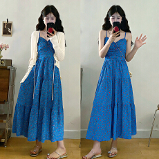 实拍大码女装夏装度假蓝色碎花吊带裙连衣裙+冰丝针织开衫套装