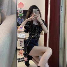 批发夏季穿搭一整套<b class='q'>大码</b>胖mm碎花<b class='q'>雪纺</b><b class='q'>上衣</b>牛仔短裙气质高级两件套装女