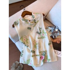 批发新中式国风刺绣碎花无袖衬衫女夏季大码独特气质斜襟盘扣小衫上衣