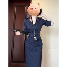 批发法式高级感条纹v领长袖衬衫<b class='q'>连衣裙</b>女秋季大妈胖mm通勤气质长裙子