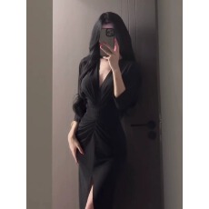 批发法式御姐风高级V领黑色连衣裙女秋季大码<b class='q'>胖</b><b class='q'>mm</b><b class='q'>收腰</b>开叉包臀长裙子