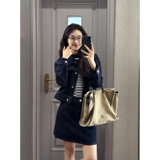 批发复古时髦原牛深蓝<b class='q'>牛仔</b>外套小个子高端夹克<b class='q'>上衣</b>a字半身裙两件套女