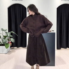 批发秋冬搭配一整套大码<b class='q'>胖</b><b class='q'>mm</b><b class='q'>针织毛衣</b>外套阔腿八分裤高级感复古套装女