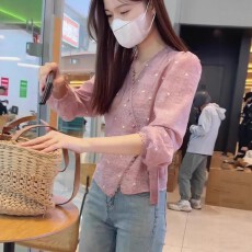 批发法式大码胖mm甜美风V领系带蕾丝衫女<b class='q'>长袖</b>百搭显瘦气质上衣<b class='q'>雪纺</b><b class='q'>衫</b>