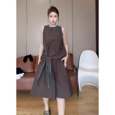 批发夏季搭配一整套<b class='q'>女</b>大码胖mm咖色复古无袖上衣半身<b class='q'>短裤</b>独特好看<b class='q'>套装</b>