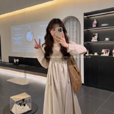 批发春季穿搭一整套<b class='q'>大码</b>胖mm韩系镂空长袖针织上衣叠穿花苞<b class='q'>背带裤</b>套装