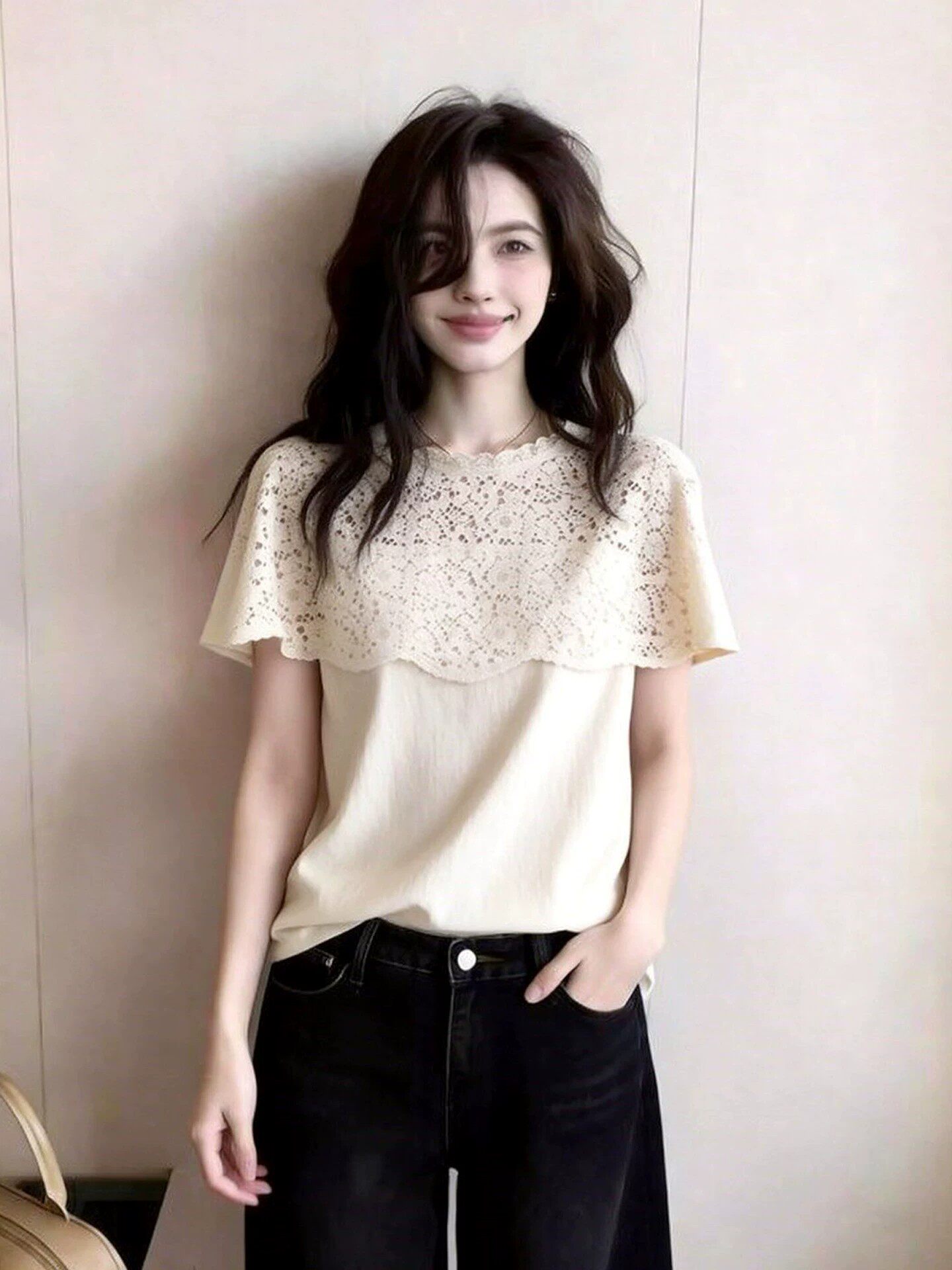 법률 시스템 레이스 홀로우 아웃 페이크 레이어드 맨위 여성 여름 2026 새로운 자이언트 잘 생긴 고유 한 품격 기본 셔츠 티셔츠