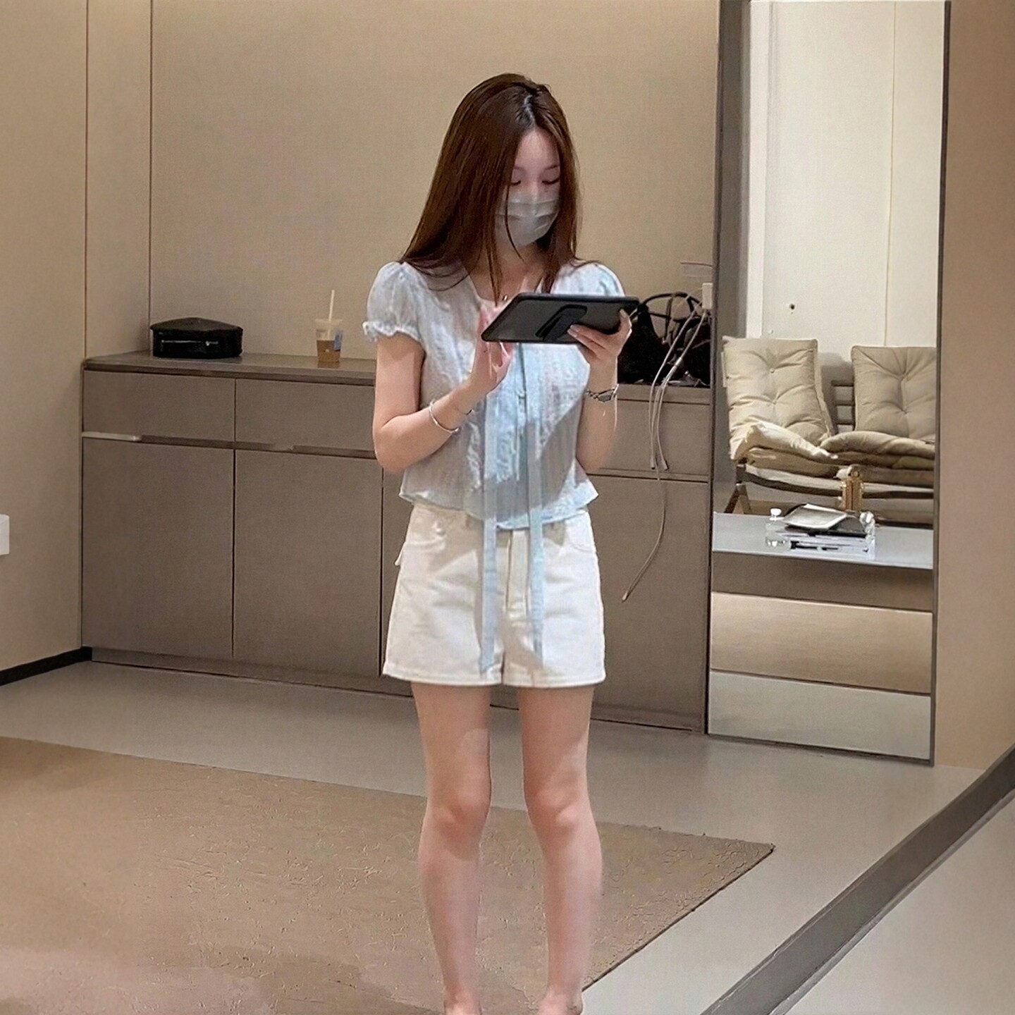 여름 코디 전체 집합 빅 사이즈 지방 mm 거품 소매 맨위 화이트 반바지 한 부서 고유 한 자이언트 잘 생긴 세트 여성