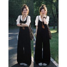 批发夏日ootd穿搭套装韩系松弛感白色衬衫叠穿黑色背带阔腿裤两件套女