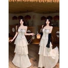 批发<b class='q'>实拍</b><b class='q'>大码</b>水波流光海边度假风氛围感针织开衫吊带波点半身裙三件套