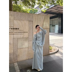 批发实拍实价休闲风显瘦斜肩卫衣长袖上衣显瘦<b class='q'>拖地</b><b class='q'>长裙</b>半身裙
