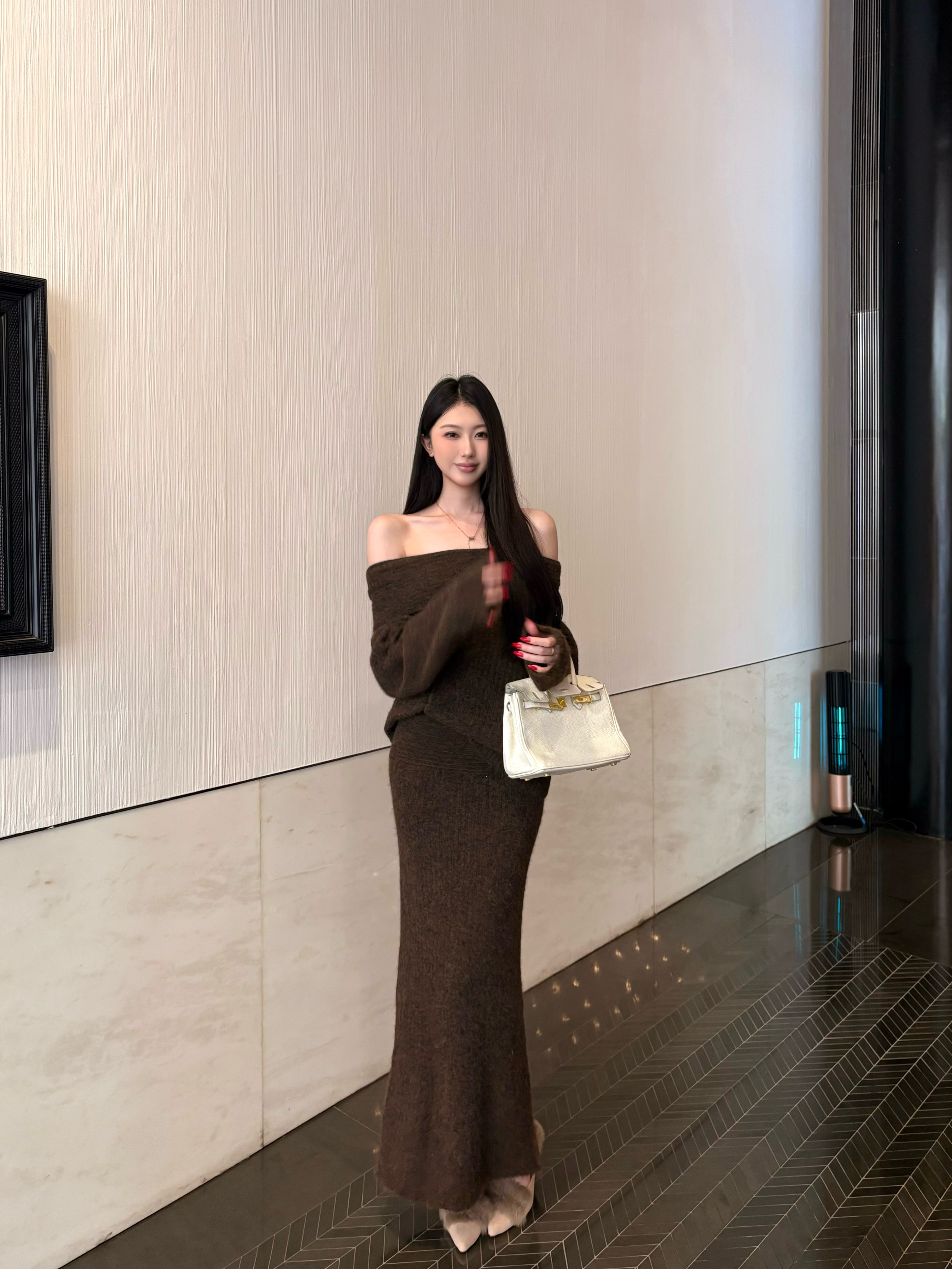 가을 겨울 패션 너구리 플러시 섹시함 보트넥 스웨터 뒤집다 측면 타이트 스커트 반신 스커트 여성복
