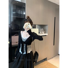 实拍实价 蕾丝拼接上衣V领背心吊带女绑带短袖开衫上衣阔腿裤套装