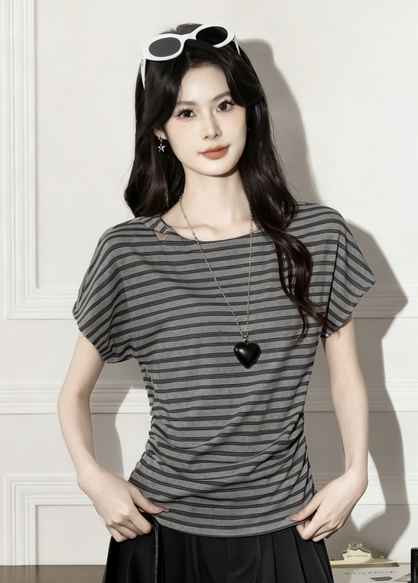 실사 한국 스타일 디자인 센스 비대칭 비틀림 반팔 티셔츠 여성 여름 허리 수축 슬림해 보이는 다용도 느슨함 느긋한