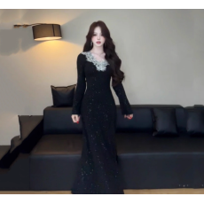 批发法式气质蕾丝边拼接长袖连衣裙女秋季新款高级感修身显瘦打底长裙