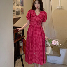 批发火龙果木耳边娃娃领格子<b class='q'>连衣裙</b>夏季法式泡泡袖小个子收腰初恋短裙