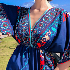 批发民族风沙滩裙女三亚海边度假波西米亚长裙<b class='q'>大码</b>胖mm显瘦红色连衣裙