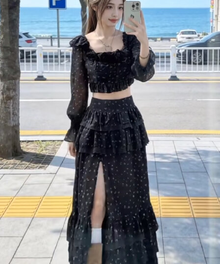 2026 봄 여름 새로운 프랑스식 레트로 휴가 무거운 작업 손 자수 레이스 조각 짧은 맨위 반신 치마 세트 여성