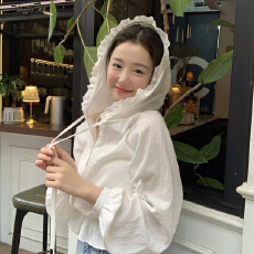 批发韩国蕾丝花边连帽<b class='q'>衬衫</b>女春夏新款防晒甜美<b class='q'>百搭</b>娃娃领长袖短款上衣