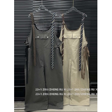批发付新博女装拼色两穿背带裤女小众设计高个子领带装饰连体裤15070