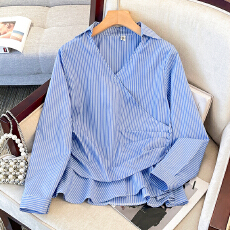 批发实拍大码女装2026胖mm春<b class='q'>冬</b>时尚减龄收腰显瘦百搭V领长袖条纹衬衫