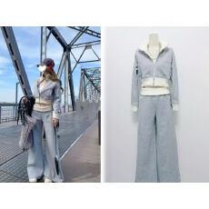 批发叮叮车撞色短款<b class='q'>修身</b>立领卫衣<b class='q'>运动服</b>休闲套装女宽松搭配一整套