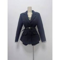 批发FANFAN瑰丽魅影设计感<b class='q'>西装</b>领羽绒中长款黑色网红套装+打底