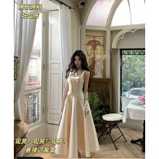 批发Barb Chill【1/12早春新品限时单件7折】格纹拼接复古牛仔连衣裙