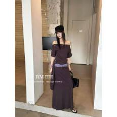 批发灰色斜肩The Buttoned上衣/翻边裙子 套装