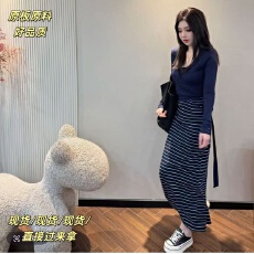 批发C26 小众绑带设计显瘦长袖上衣+<b class='q'>条纹</b>时尚半身裙