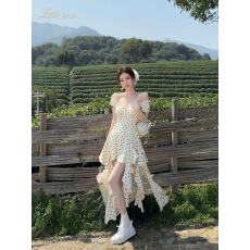 批发两穿波点一字肩波点短袖连衣裙收腰气质裙女2026<b class='q'>春</b>夏款