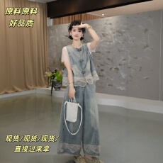 气质三件套开衫牛仔马甲常规腰阔腿裤蕾丝短袖套装