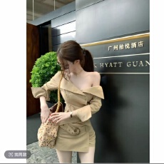 批发灰尘邓邓 法式轻熟高知套装女早<b class='q'>秋</b>新款不规则双排扣长袖上衣半裙