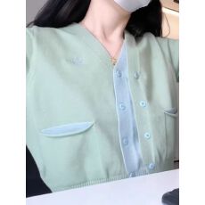 批发法式气质修身设计感撞色针织<b class='q'>开衫</b>女2025秋季新款宽松韩版毛衣外套