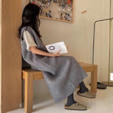 批发M羊绒v领毛衣裙女秋冬<b class='q'>大码</b>慵懒风长款内搭套头马甲针织背心连衣裙