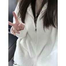 批发小个子白色连帽毛衣开衫女秋冬韩系氛围感穿搭宽松慵懒风针织外套