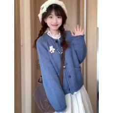 批发韩系纯色长袖毛衣立体小熊装饰圆领显瘦针织开衫