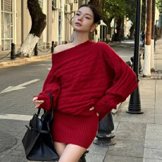 批发气质轻熟风可斜肩针织套装女冬季新款绞花<b class='q'>蝙蝠衫</b>毛衣半身裙两件套
