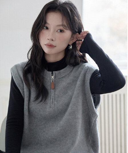 회색 니트 조끼 여자 2026 봄 가을 새로운 작은 대중 다용도 스택 착용 민소매 스웨터 조끼