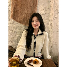 批发法式小香风翻领撞色<b class='q'>毛衣</b>外套女秋冬季新款宽松显瘦百搭针织衫上衣