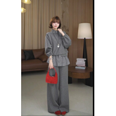 批发【薇薇绮】半拉链卫衣气质减龄条纹屁帘阔腿休闲裤两件套 E841