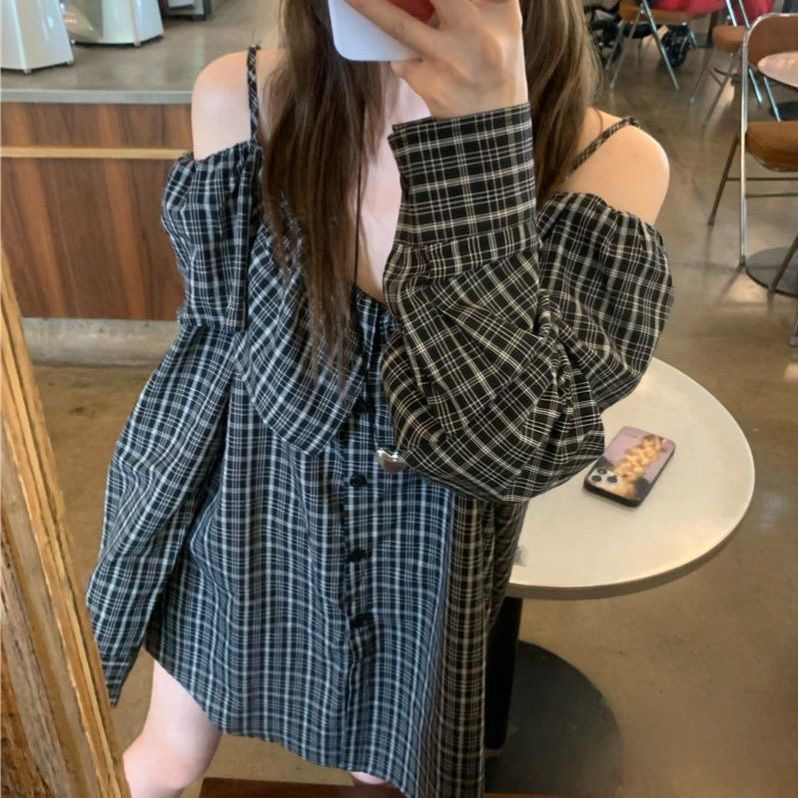 FA35897# 新款韩版长袖格子春季法式宽松一字显瘦设计绑带感露别致衬衫上衣 服裝批發女裝批發服飾貨源