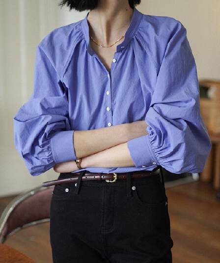 원본 품질 프랑스식 작은 스탠드 칼라 거품 소매 고급 센스 루즈핏 긴팔 셔츠 여성 의류 2026 맨위 트렌디