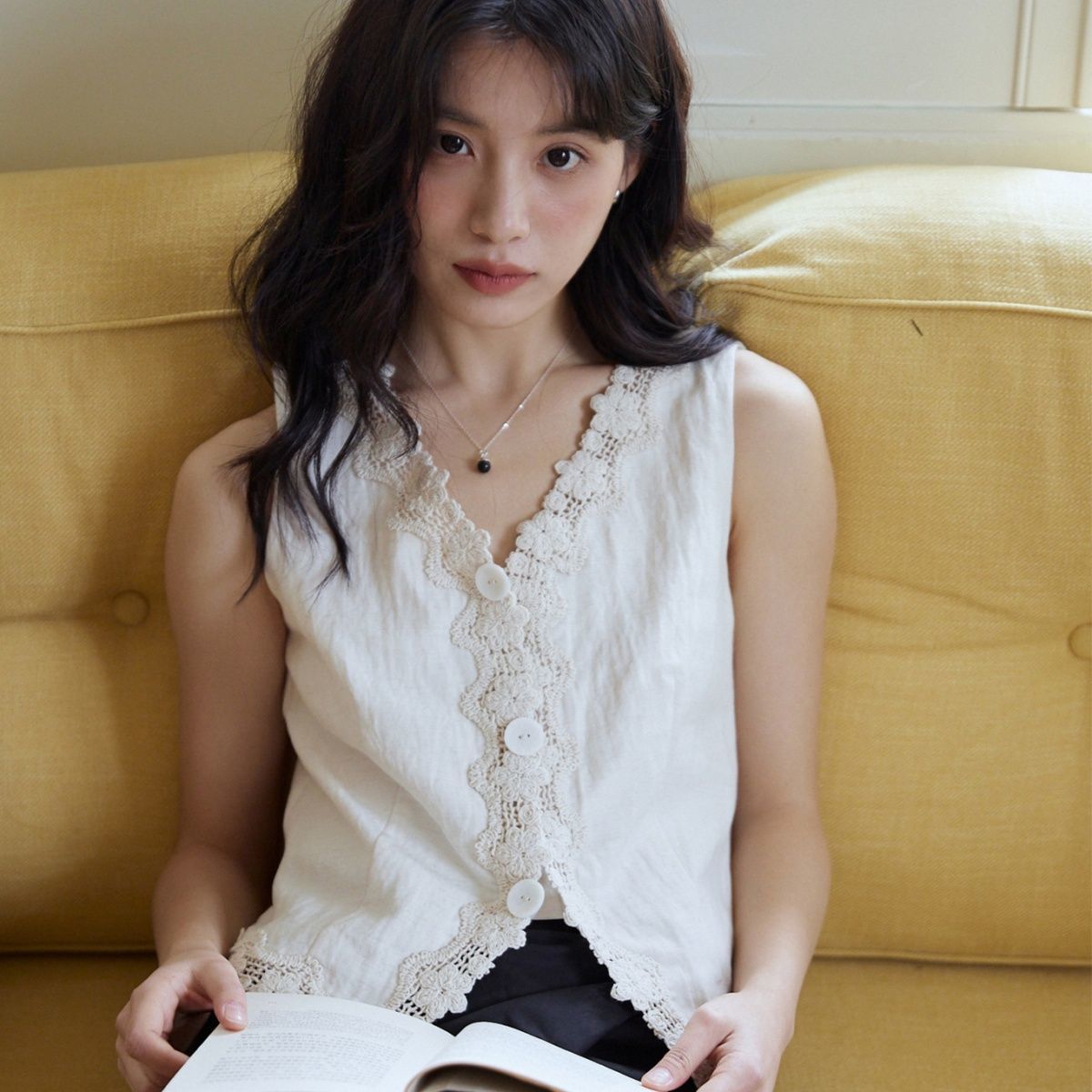 원본 품질 프랑스식 레이스 조끼 슬립 여성 의류 2026 여름 레이스 고급 주름 질감 민소매 베스트