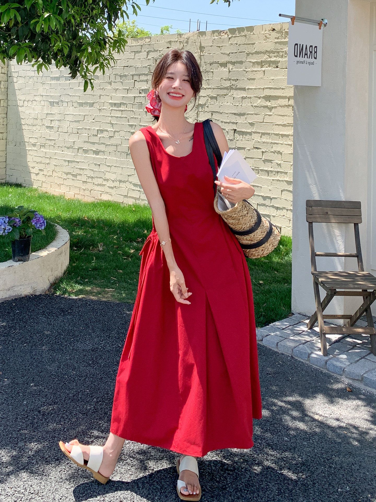 빨간색 빛 요리 한 바람 품격 민소매 드레스 여름 새로운 프랑스식 디자인 센스 허리 수축 조끼 스커트