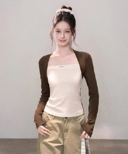 느슨함 센스 맨위 디자인 센스 2026 이른 가을 순수한 욕망 바람 핫걸 긴팔 페이크 레이어드 긴팔 티셔츠