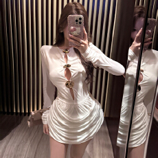 批发实拍春季新款纯欲性感纯色修身长袖镂空包臀裙百褶迷你短裙连衣裙