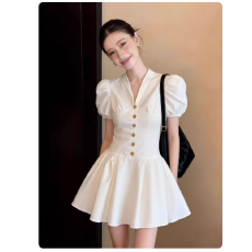 批发法式甜美公主风白色泡泡袖连衣裙2026年春季收腰小个子千金风裙子