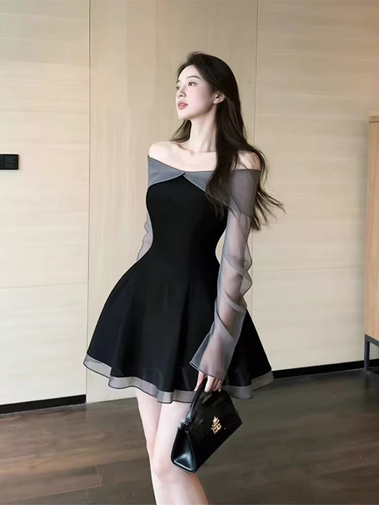 2026 그레이트 봐라. 프랑스식 그는 벤 바람 고급 센스 망사 패치워크 검정색 오프숄더 긴팔 드레스 아이들 봄