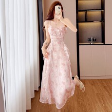 批发「海蓝玫瑰」茶歇法式<b class='q'>连衣裙</b>2026新款女夏季气质雪纺吊带裙